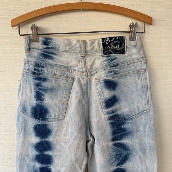 Nixit | Vintage 80s Curvy Acid-Washed Bleach-Dyed Straight-Leg Jeans - Picture 9 of 12